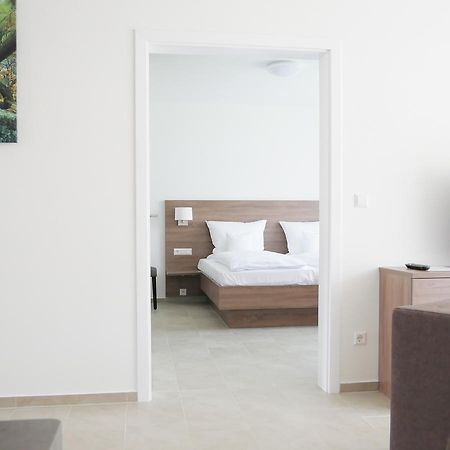 Hotel & Muehlenapartments แกร์นสบาค ภายนอก รูปภาพ